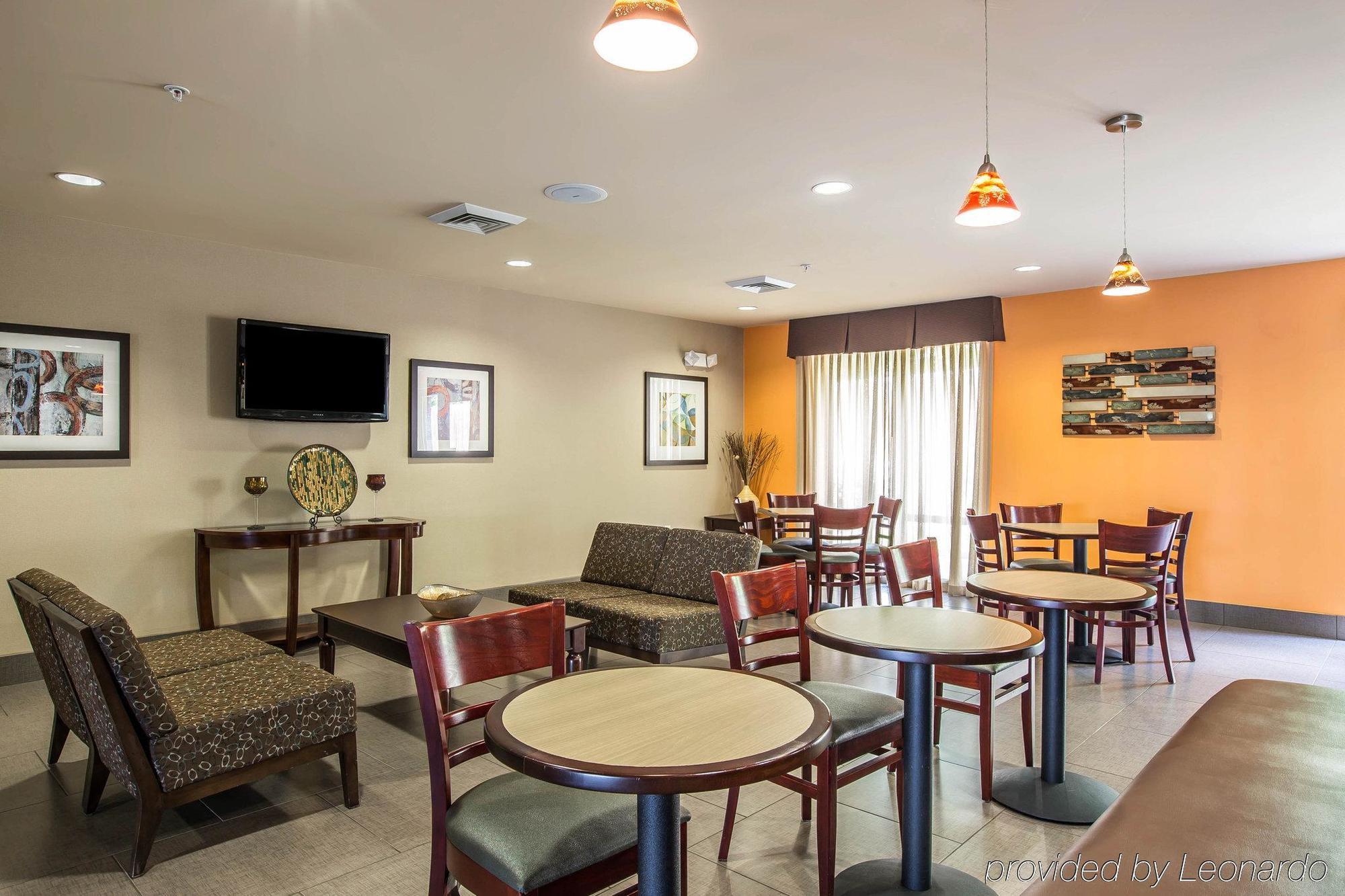 Comfort Suites Whitsett - Greensboro East Exterior foto